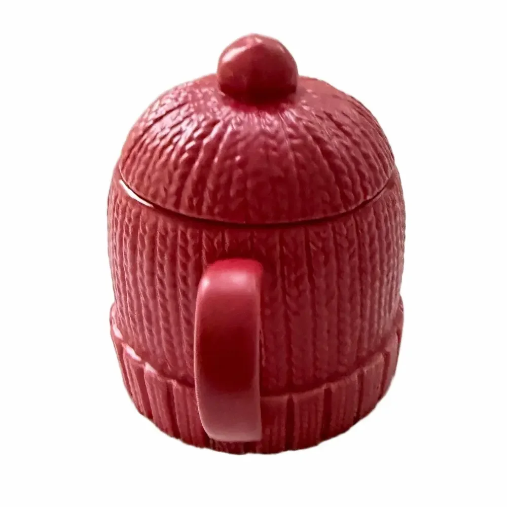 West Elm Red Stoneware Knit Ski Cap Hat Hot Chocolate Coffee Mug w/ Lid EUC